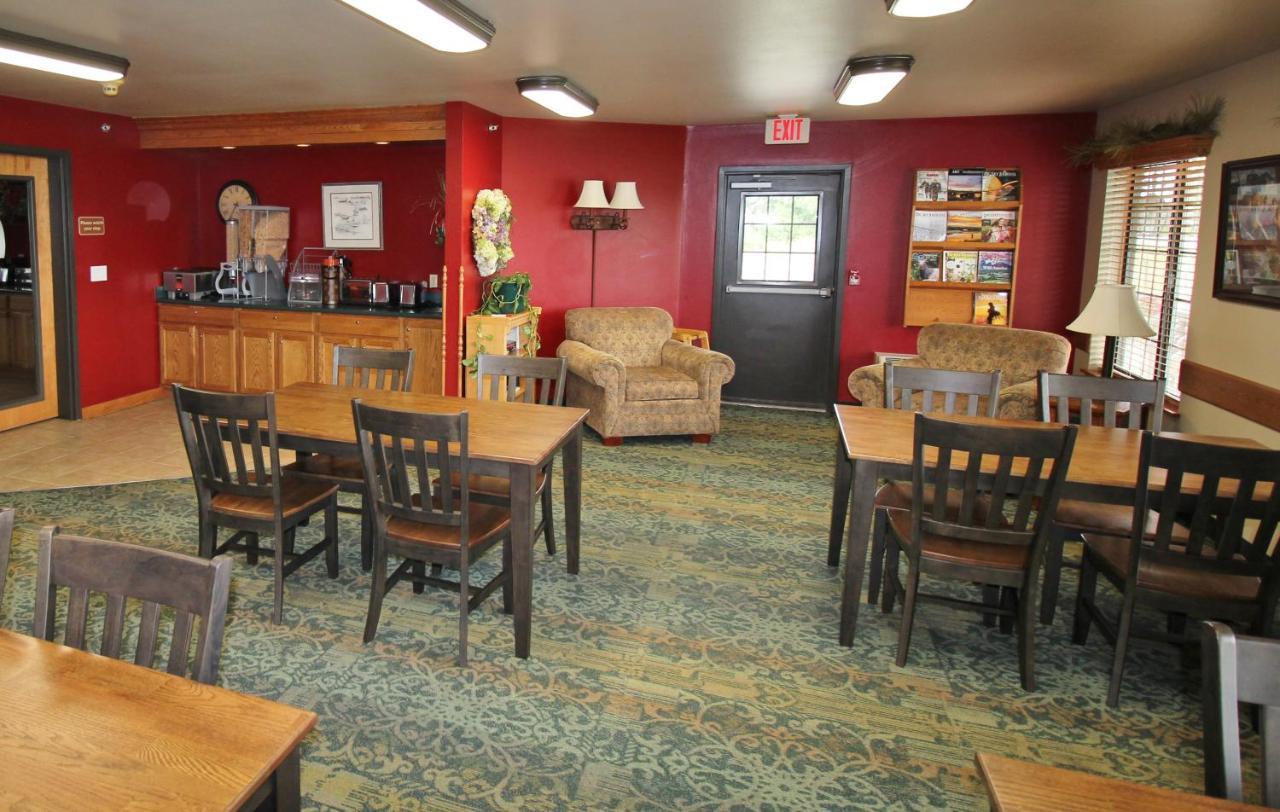 Homestead Inn And Suites Hardin Extérieur photo