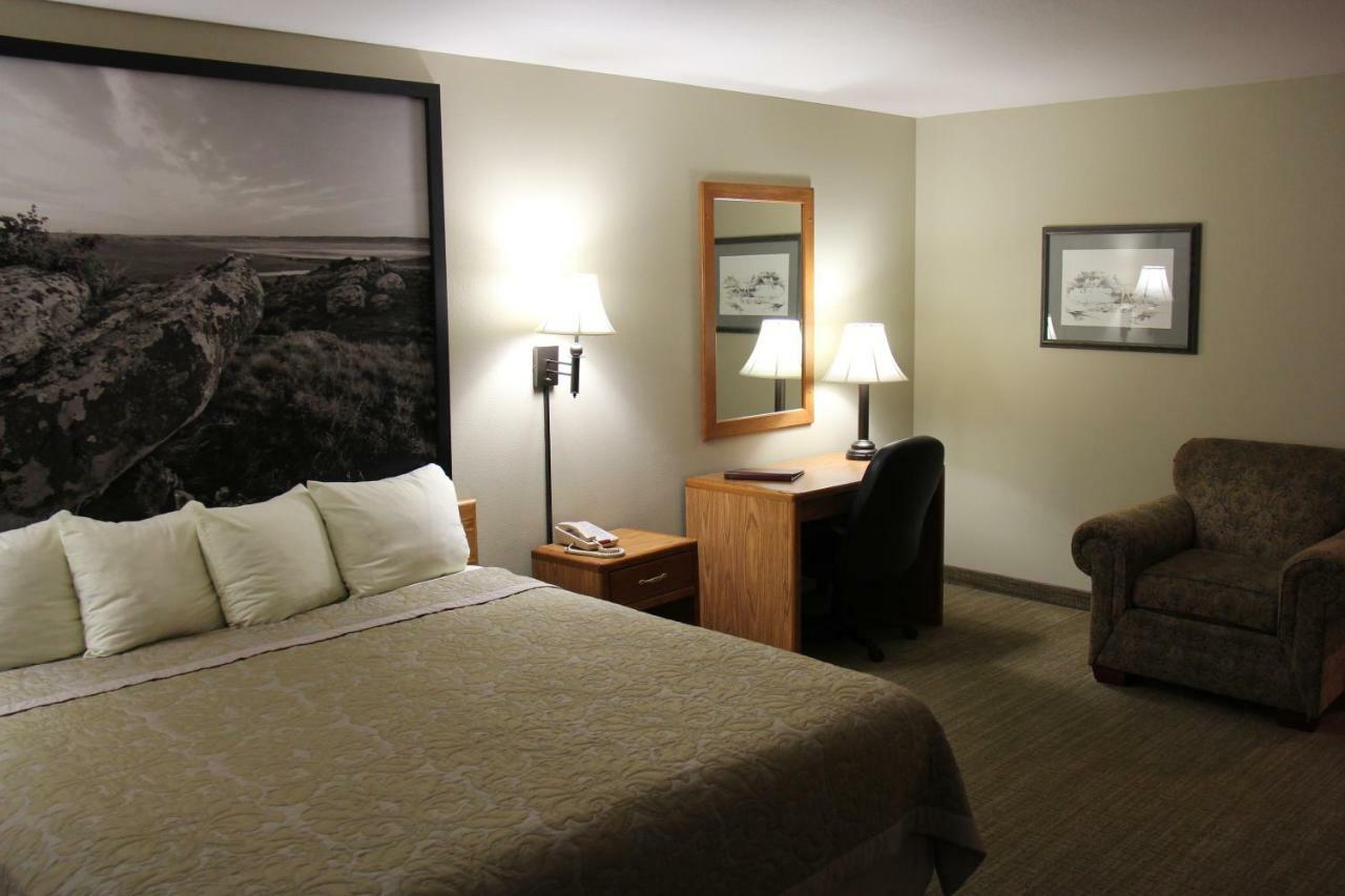 Homestead Inn And Suites Hardin Extérieur photo