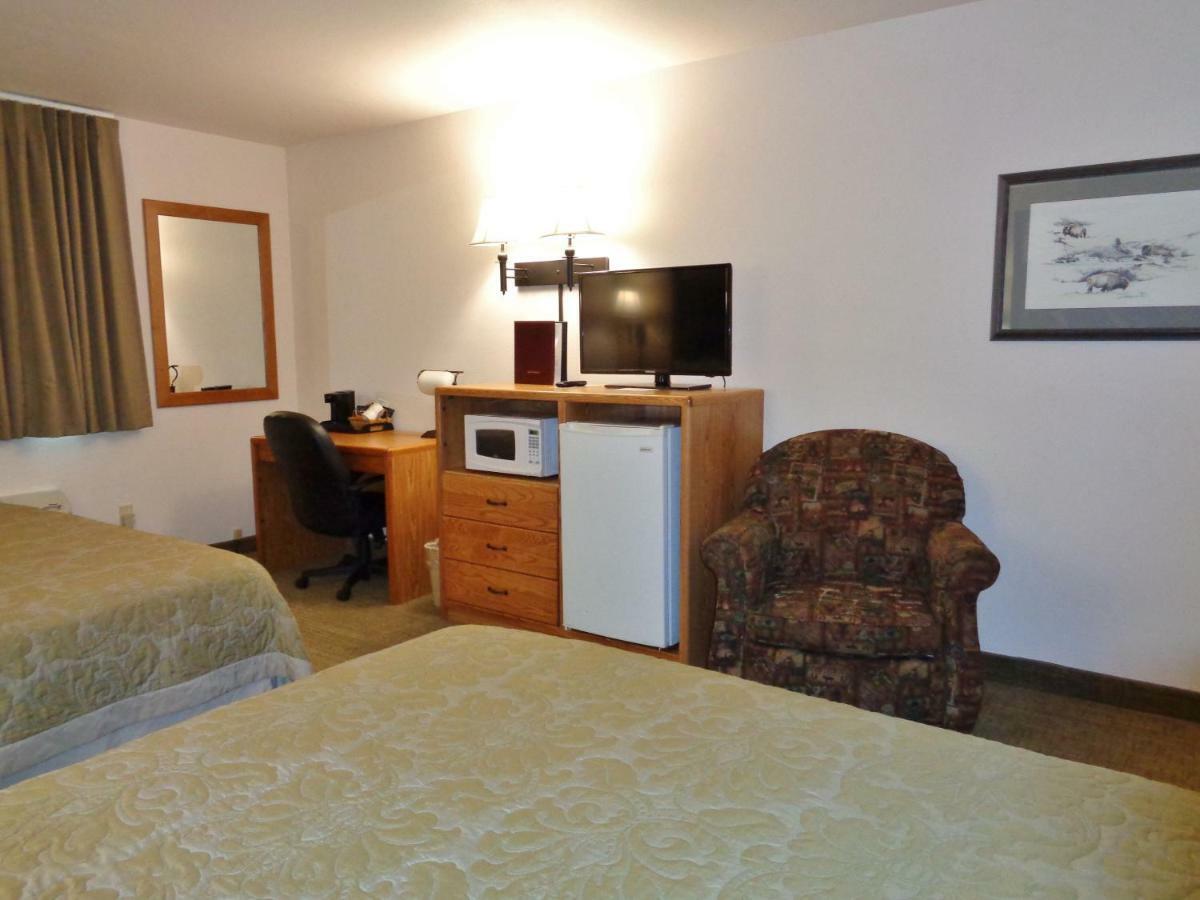 Homestead Inn And Suites Hardin Extérieur photo